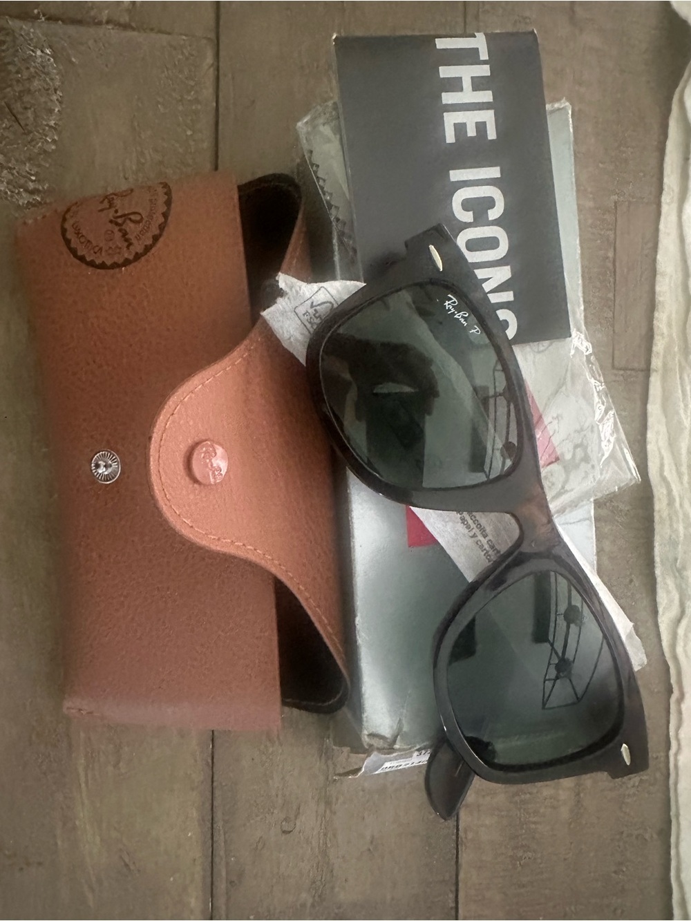Ray-Ban Black Frames with Green Lenses and Brown Case